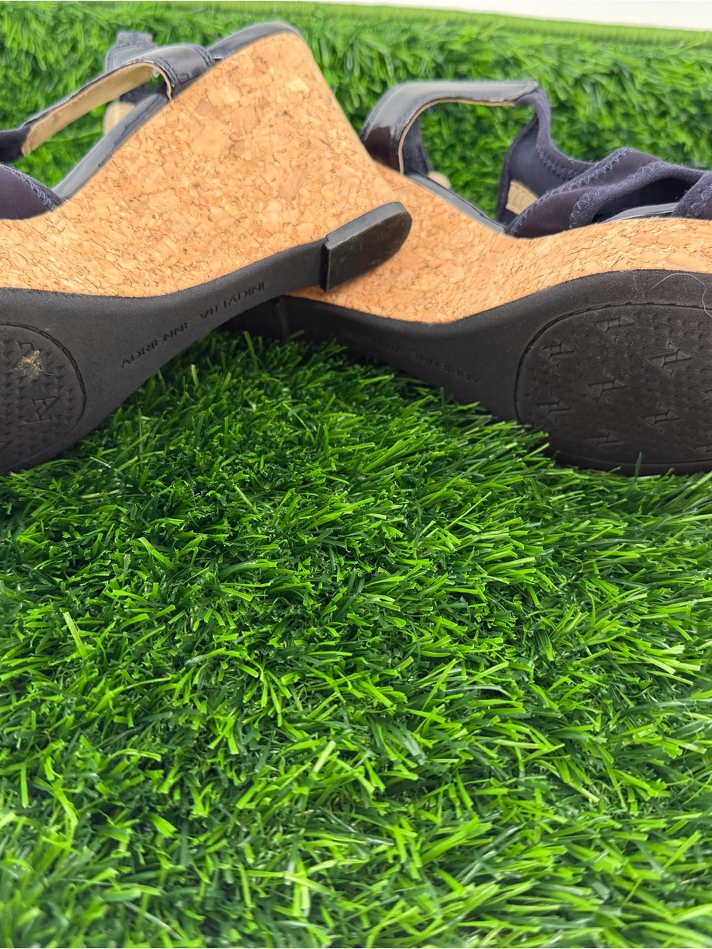 Adrienne Vittadini Collyn Navy Blue Cork Wedge Sandals Patent Trim 8M - Picture 5 of 8